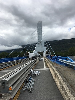 Échafaudage pour l’accès au pylône et protection vis-à-vis des usages de la RD992